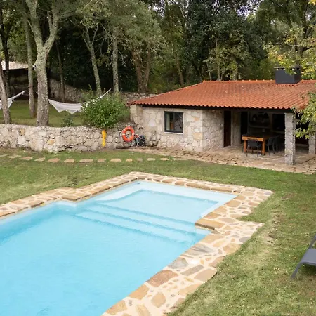 Dom wakacyjny Casa Da Romeira Freixieiro de Soutelo