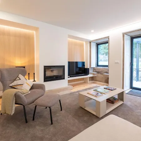 Casa Da Romeira Freixieiro de Soutelo